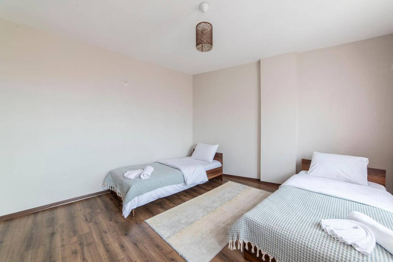 Centrally Located 2 Bedroom Apt With Netflix บูร์ซา ภายนอก รูปภาพ