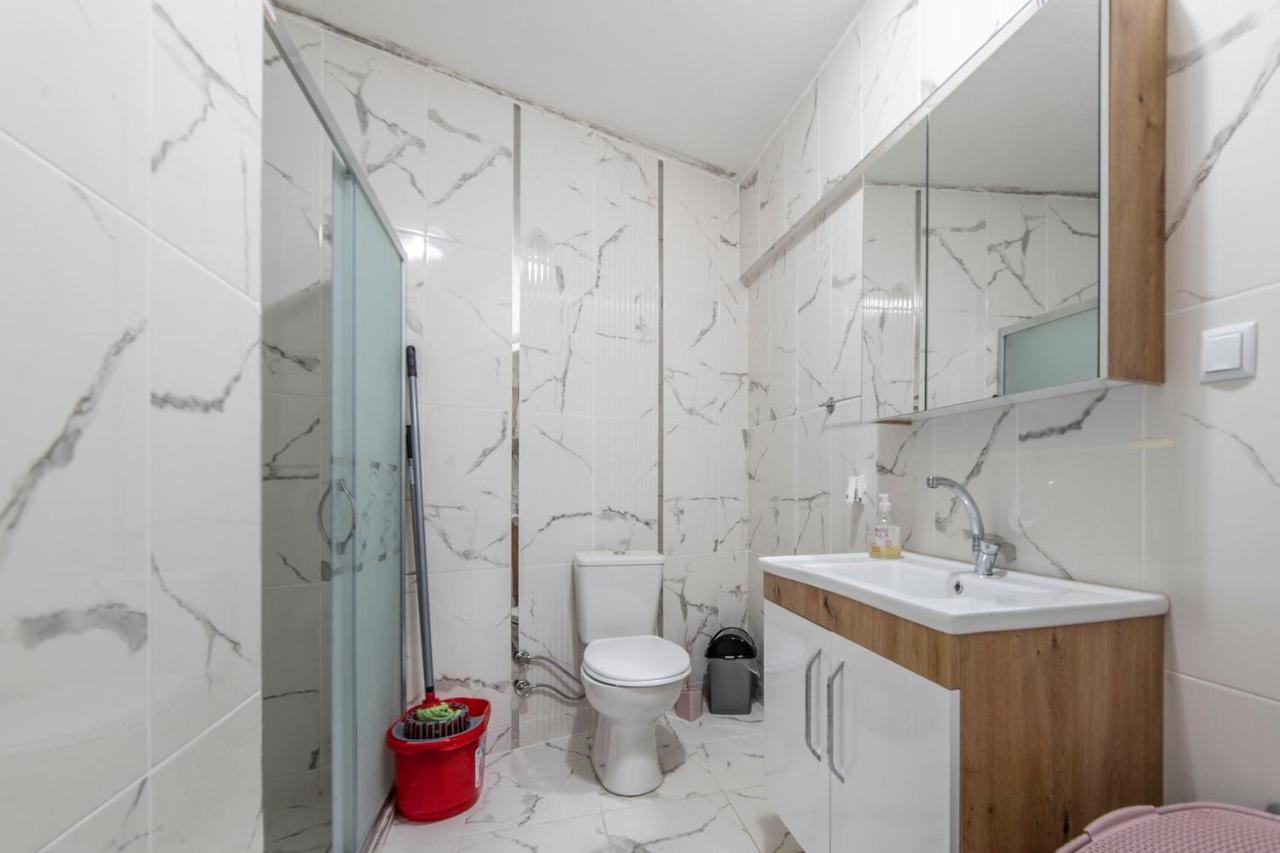 Centrally Located 2 Bedroom Apt With Netflix บูร์ซา ภายนอก รูปภาพ